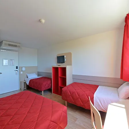 Premiere Classe Reims Nord - Hotel 2*