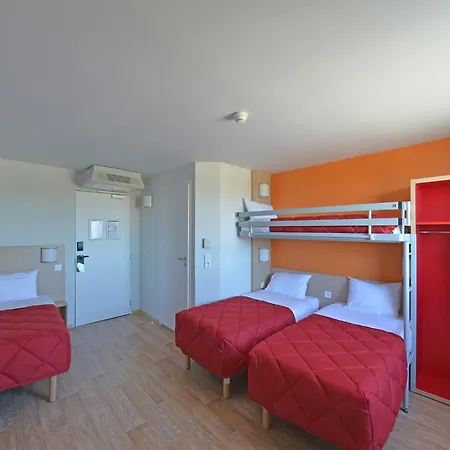 Premiere Classe Reims Nord - Hotel 2*