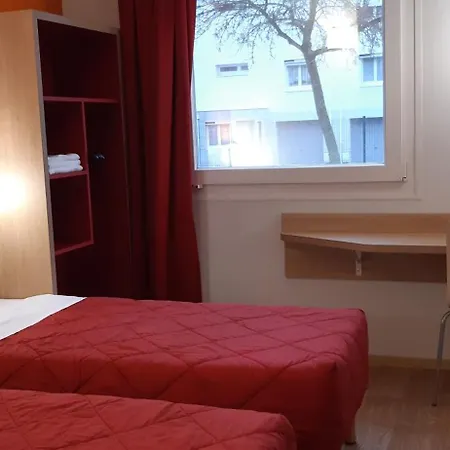 Hotel Premiere Classe Nord - Betheny 2*