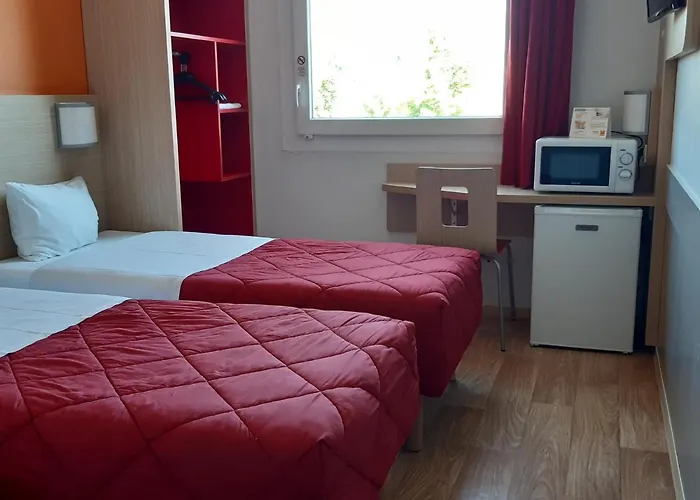 Premiere Classe Reims Nord - 2*