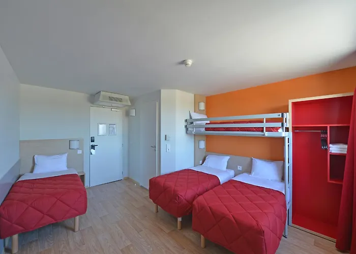 Premiere Classe Reims Nord - Hotel 2*